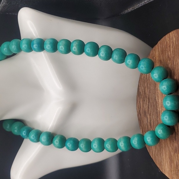 Jewelry - Wooden cream blue ball beaded‎ necklace N3210